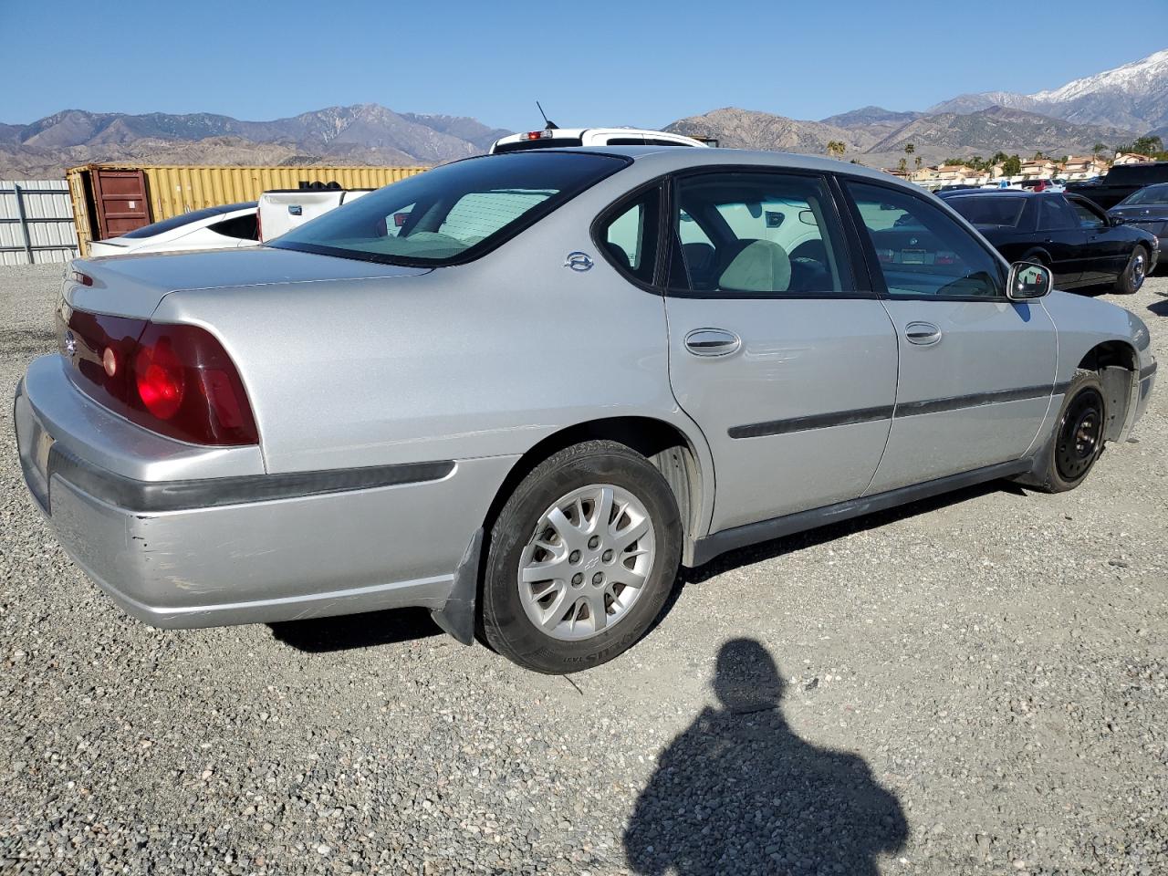 2004 Chevrolet Impala - Image 3
