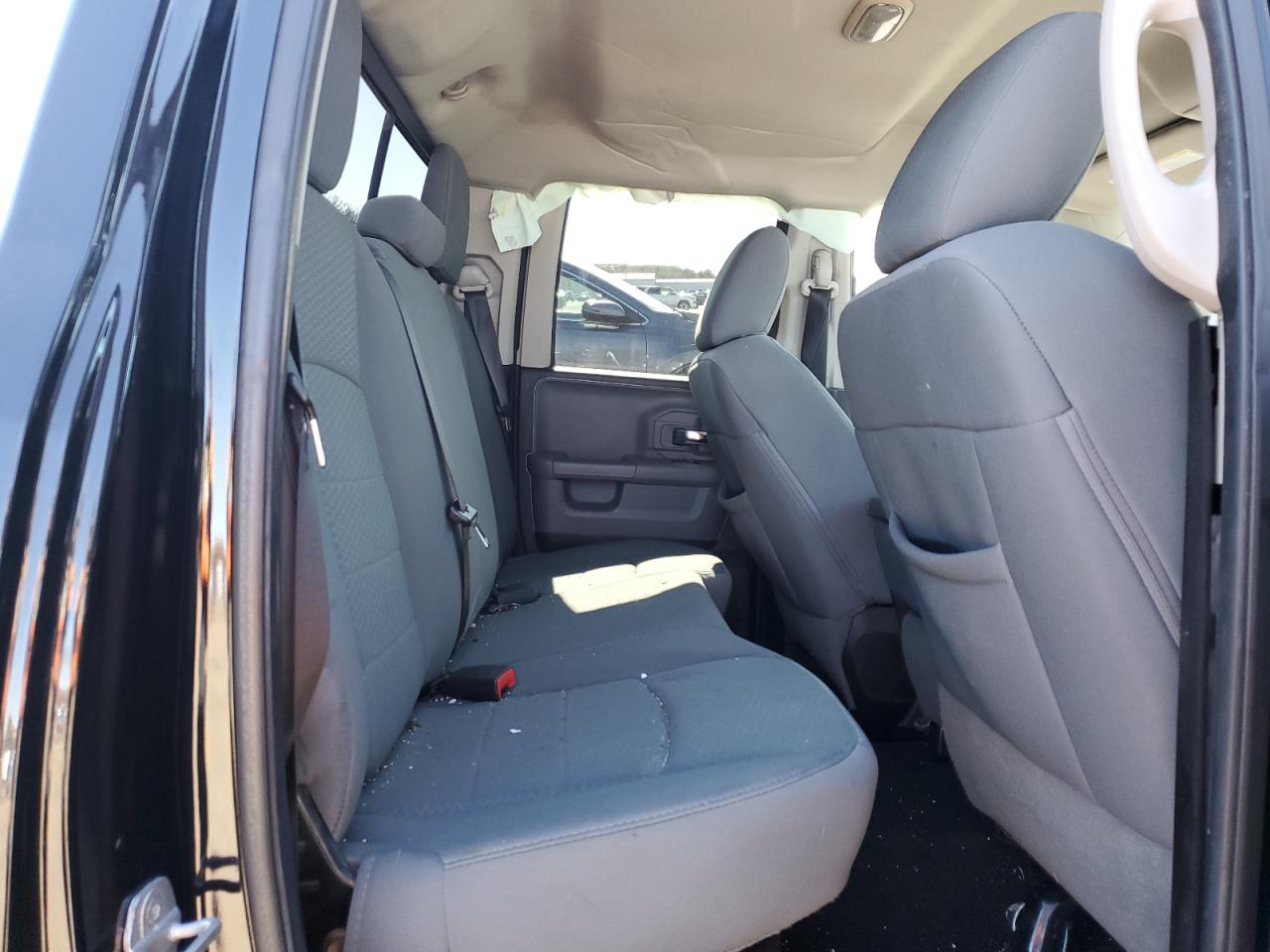 2013 RAM 1500 - Image 10