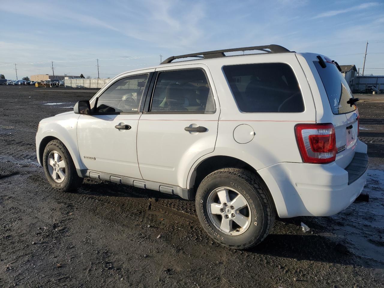 2008 Ford Escape - Image 2