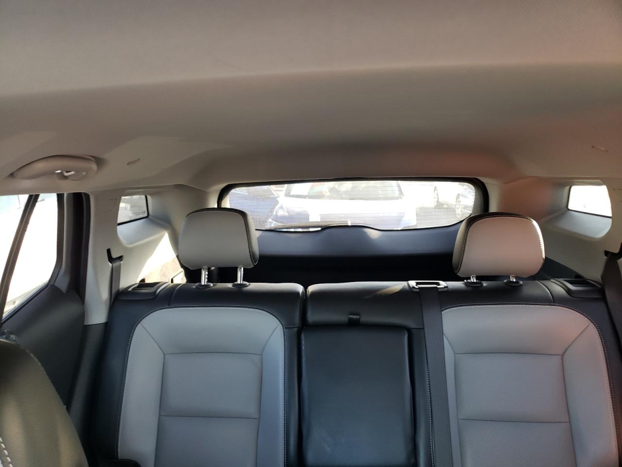 2022 GMC Terrain - Image 10