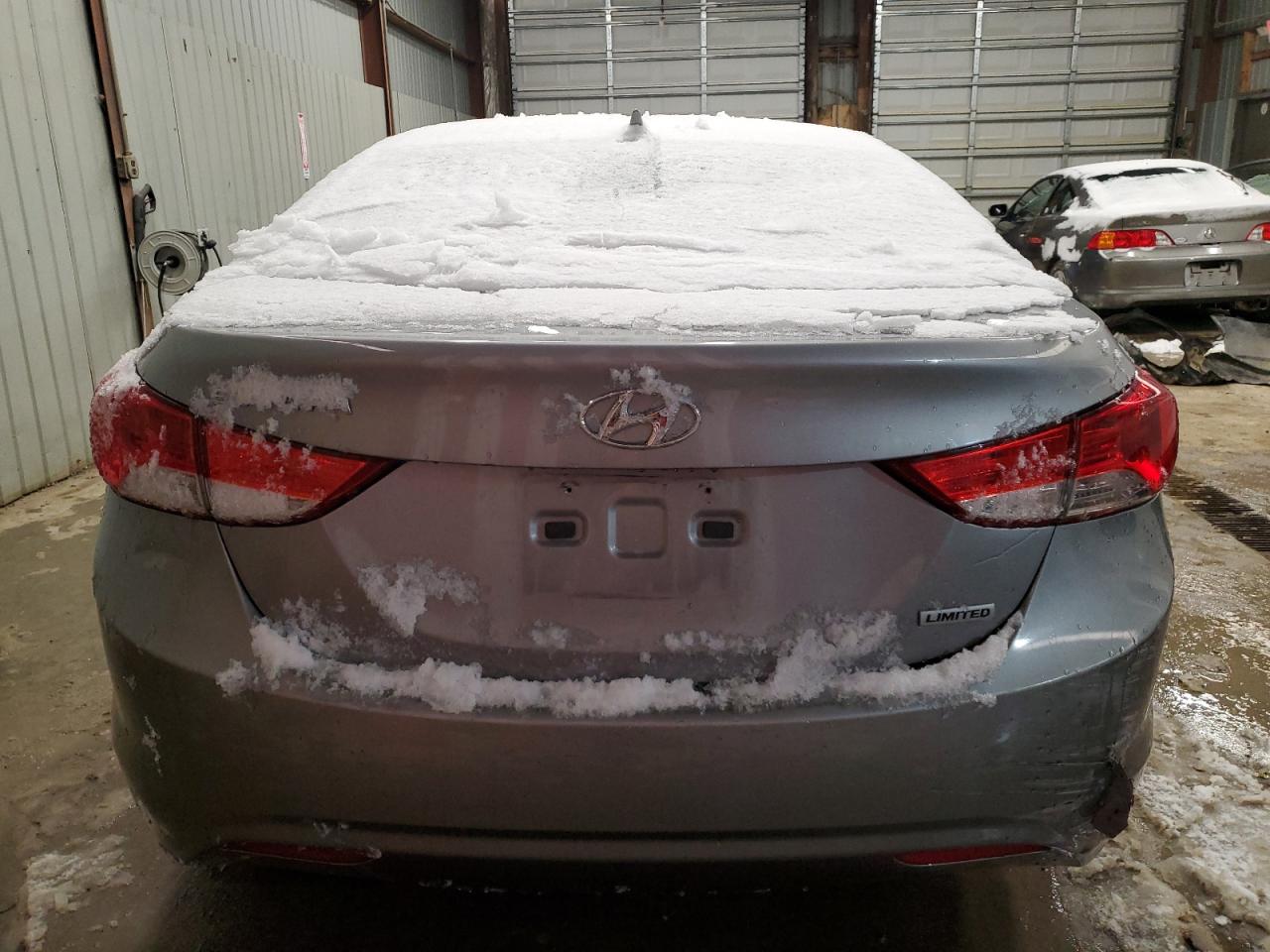 2012 Hyundai Elantra - Image 6