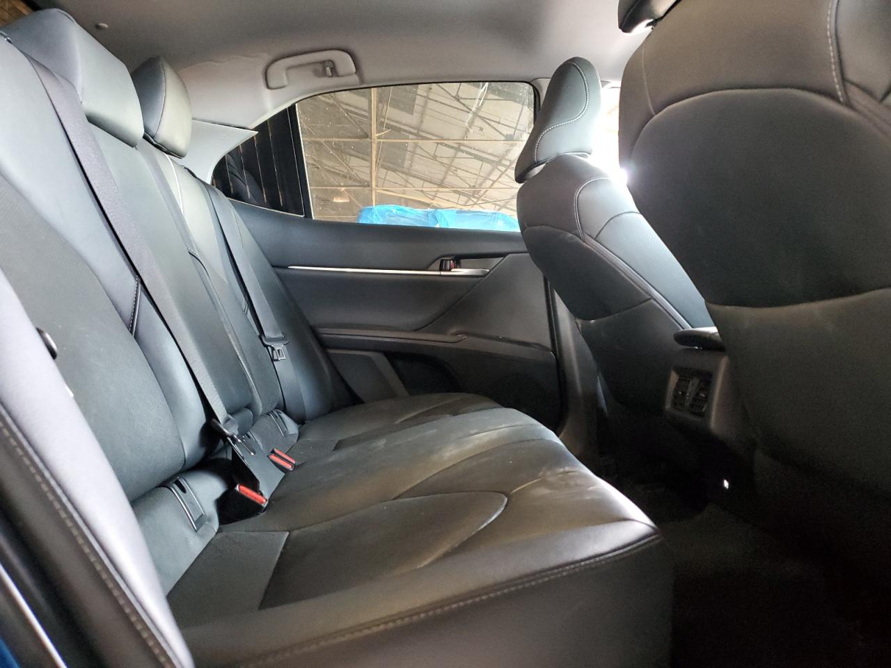 2019 Toyota Camry - Image 11