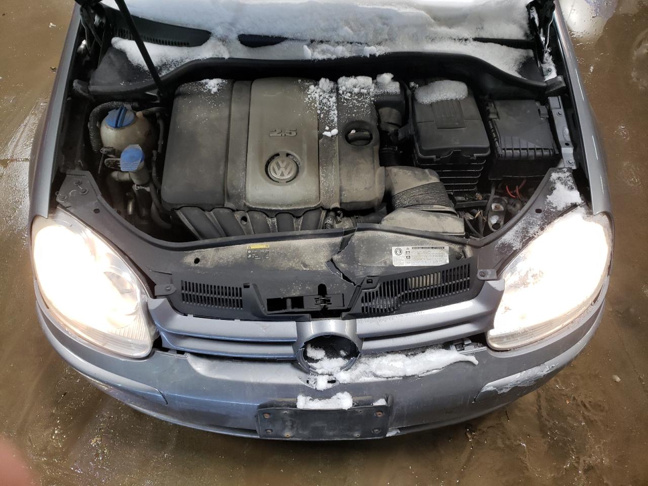 2008 Volkswagen Golf - Image 11