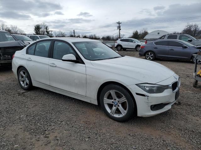  BMW 3 SERIES 2015 Белый