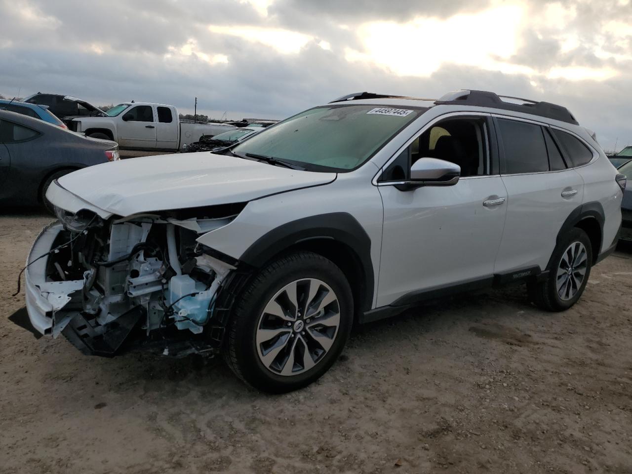 2024 Subaru Outback - Image 1