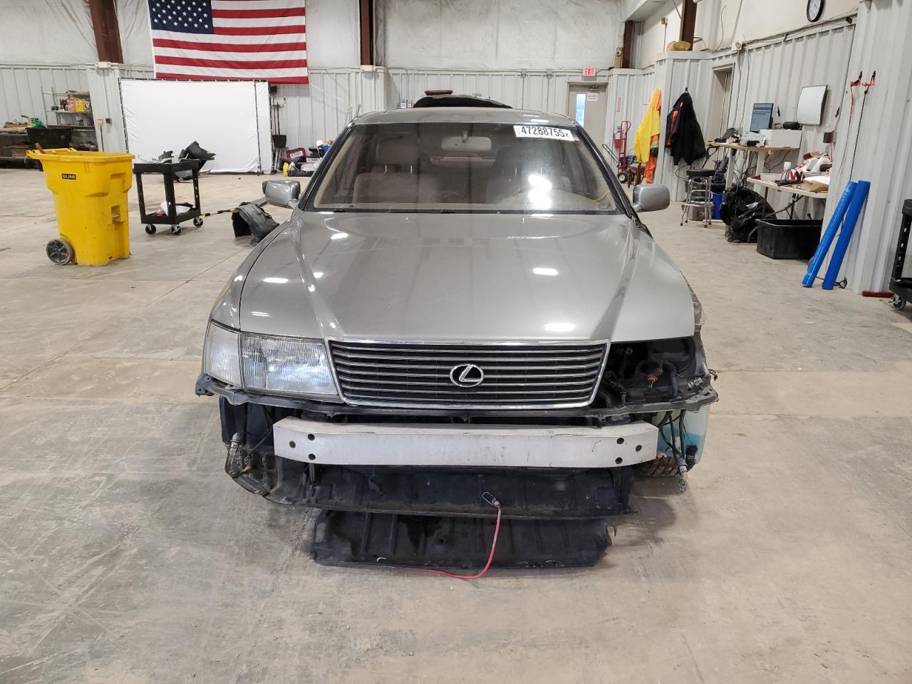 1996 Lexus LS - Image 5