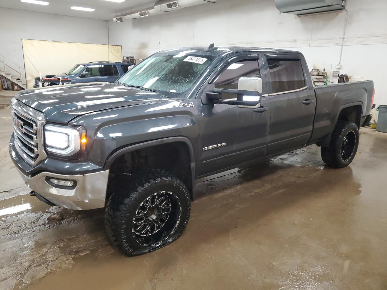 2017 GMC Sierra - Image 1