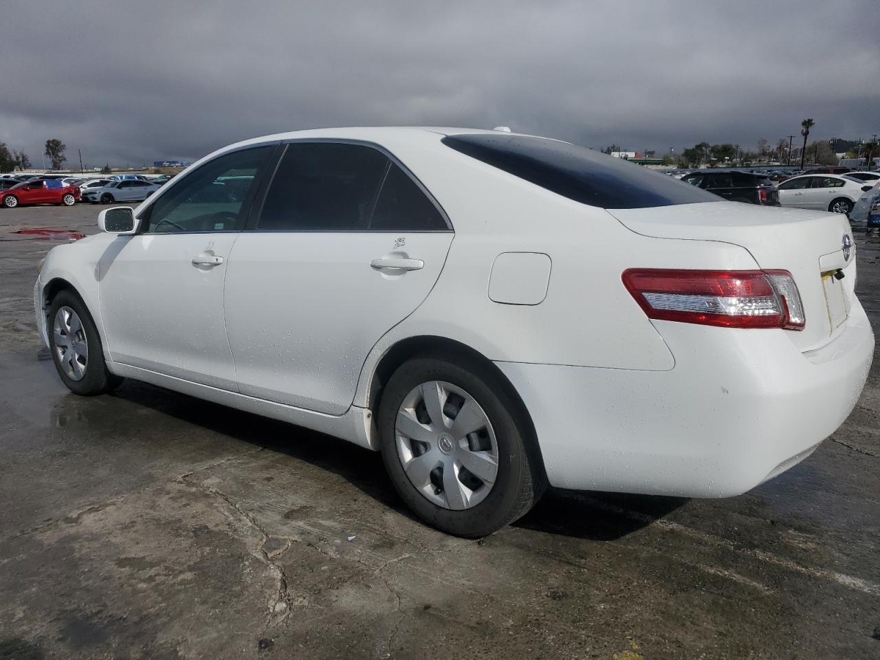 2010 Toyota Camry - Image 2