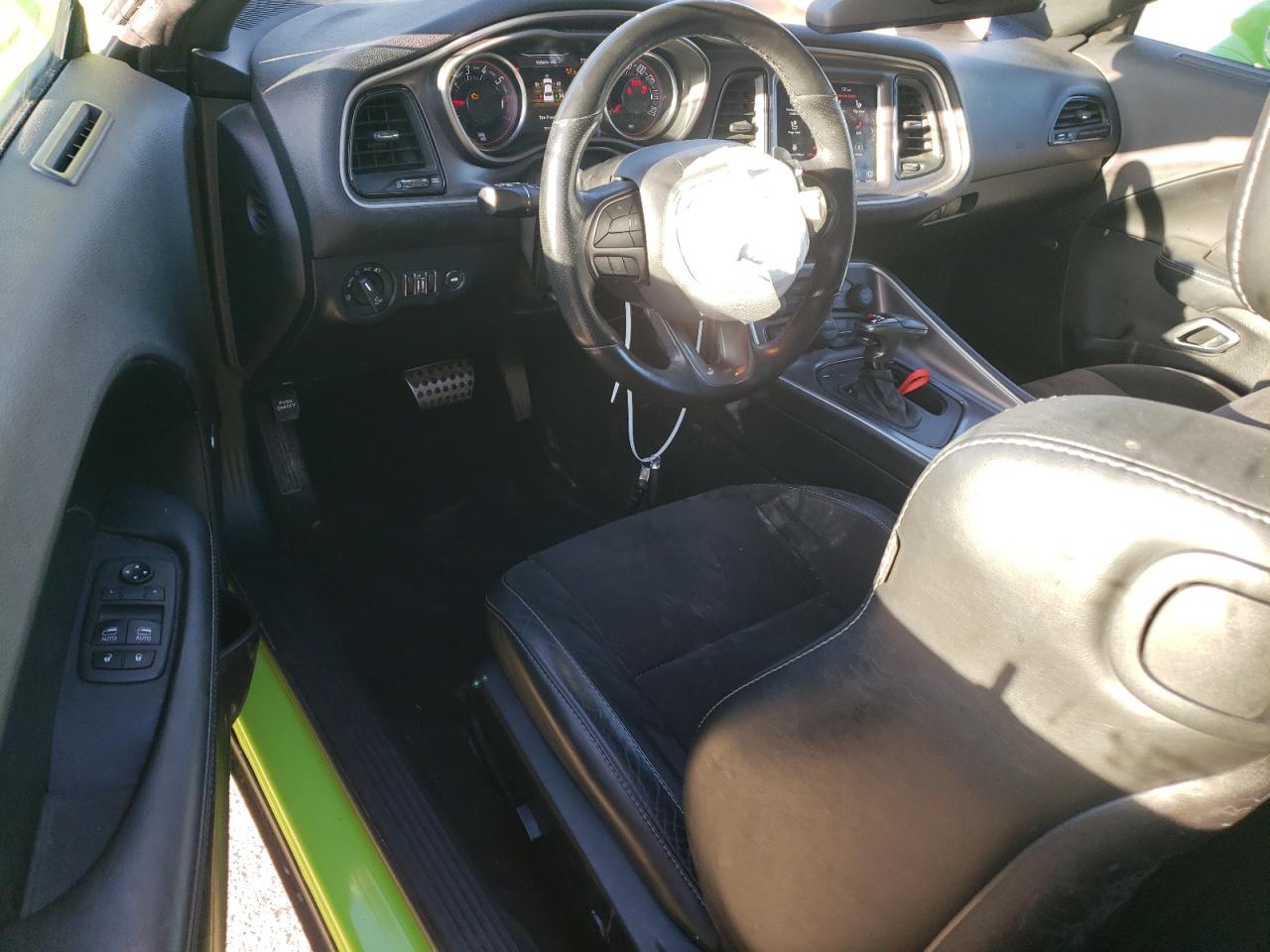 2019 Dodge Challenger - Image 8