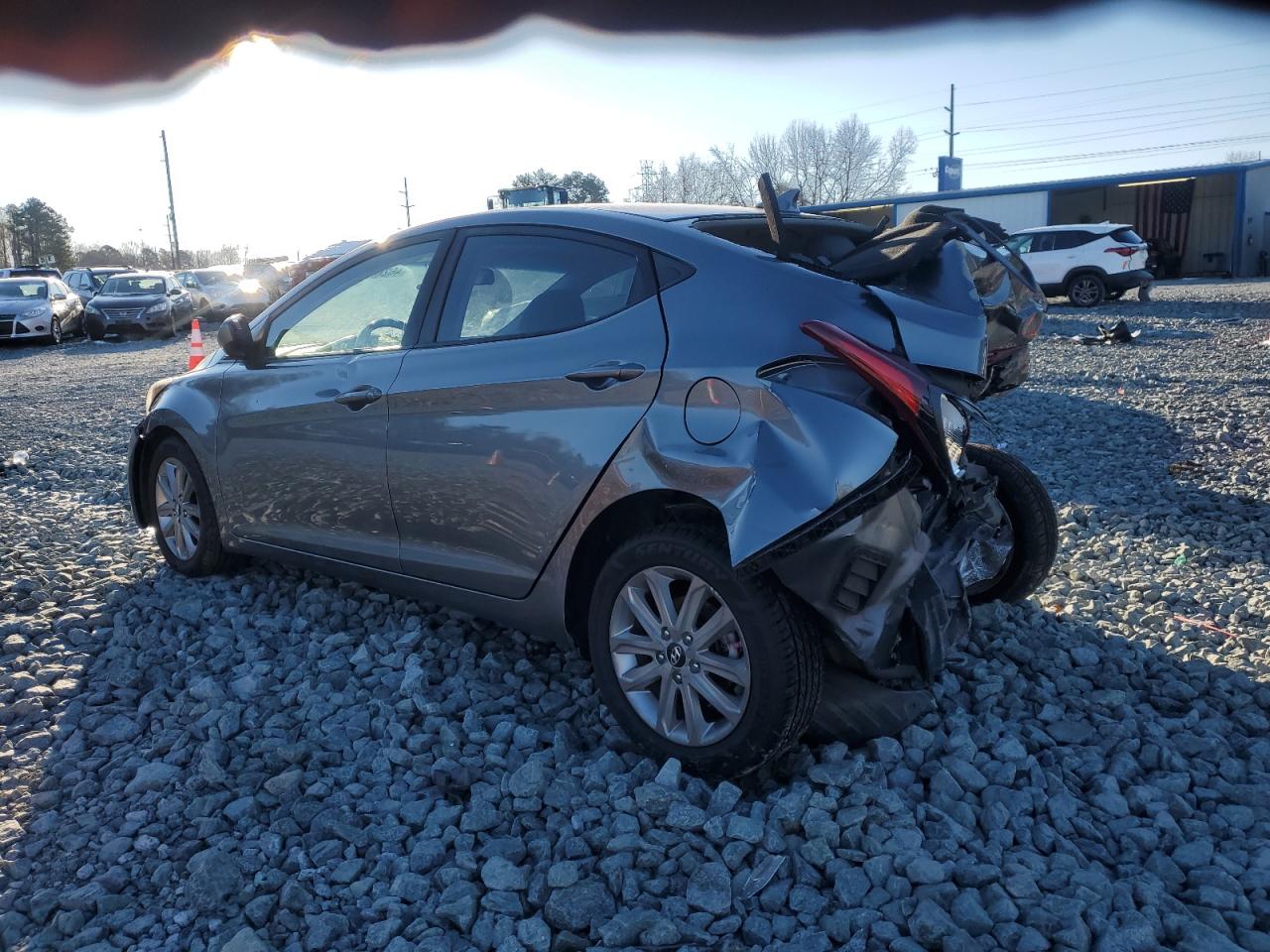 2016 Hyundai Elantra - Image 2