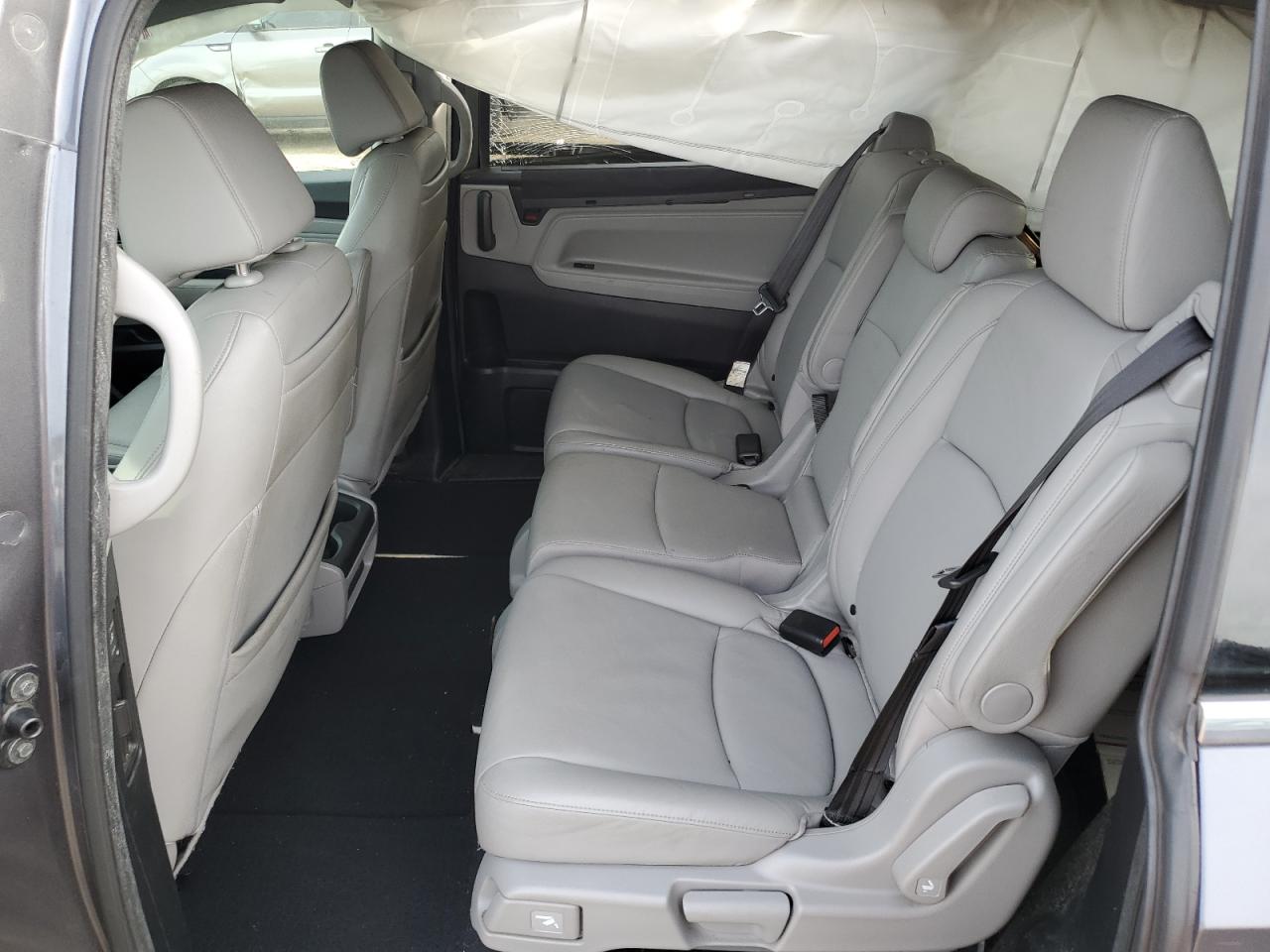 2018 Honda Odyssey - Image 11