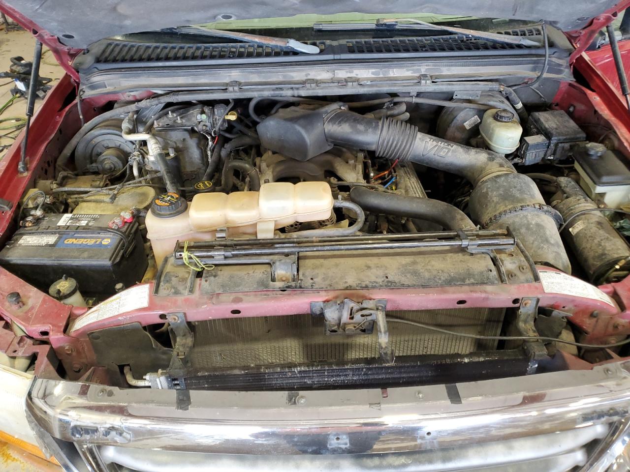 2001 Ford F250 - Image 11