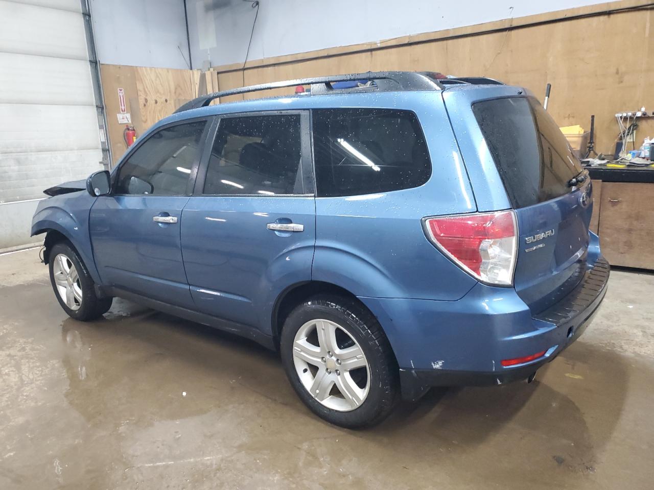 2010 Subaru Forester - Image 2