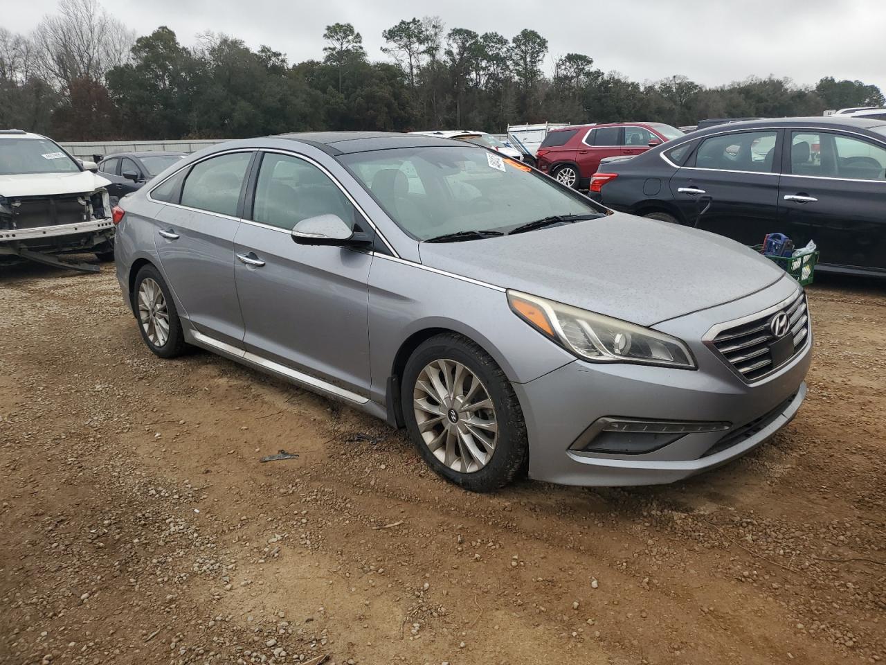 2015 Hyundai Sonata - Image 4