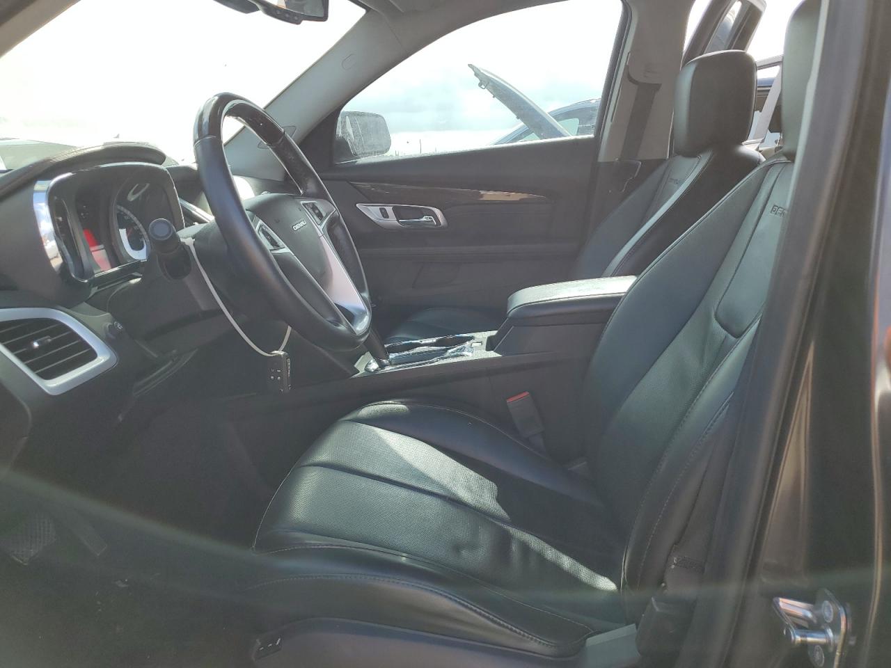 2014 GMC Terrain - Image 7