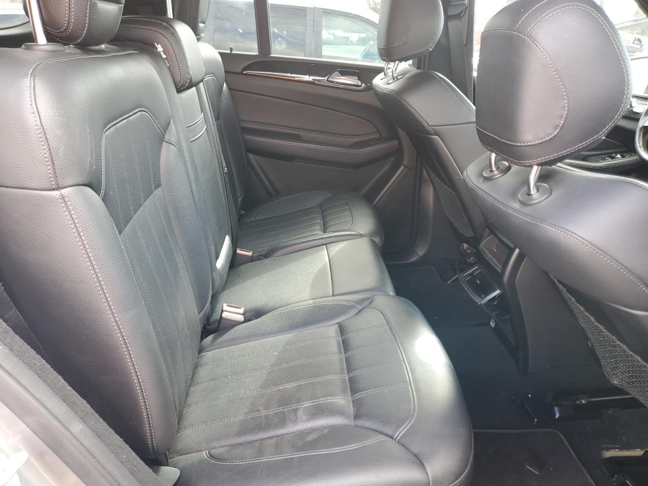 2016 Mercedes-Benz GLE - Image 11
