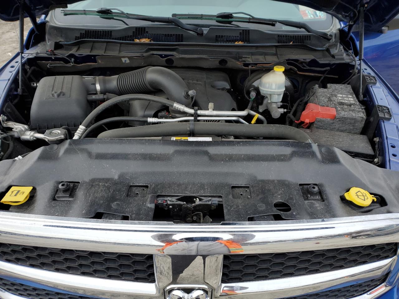 2015 RAM 1500 - Image 11