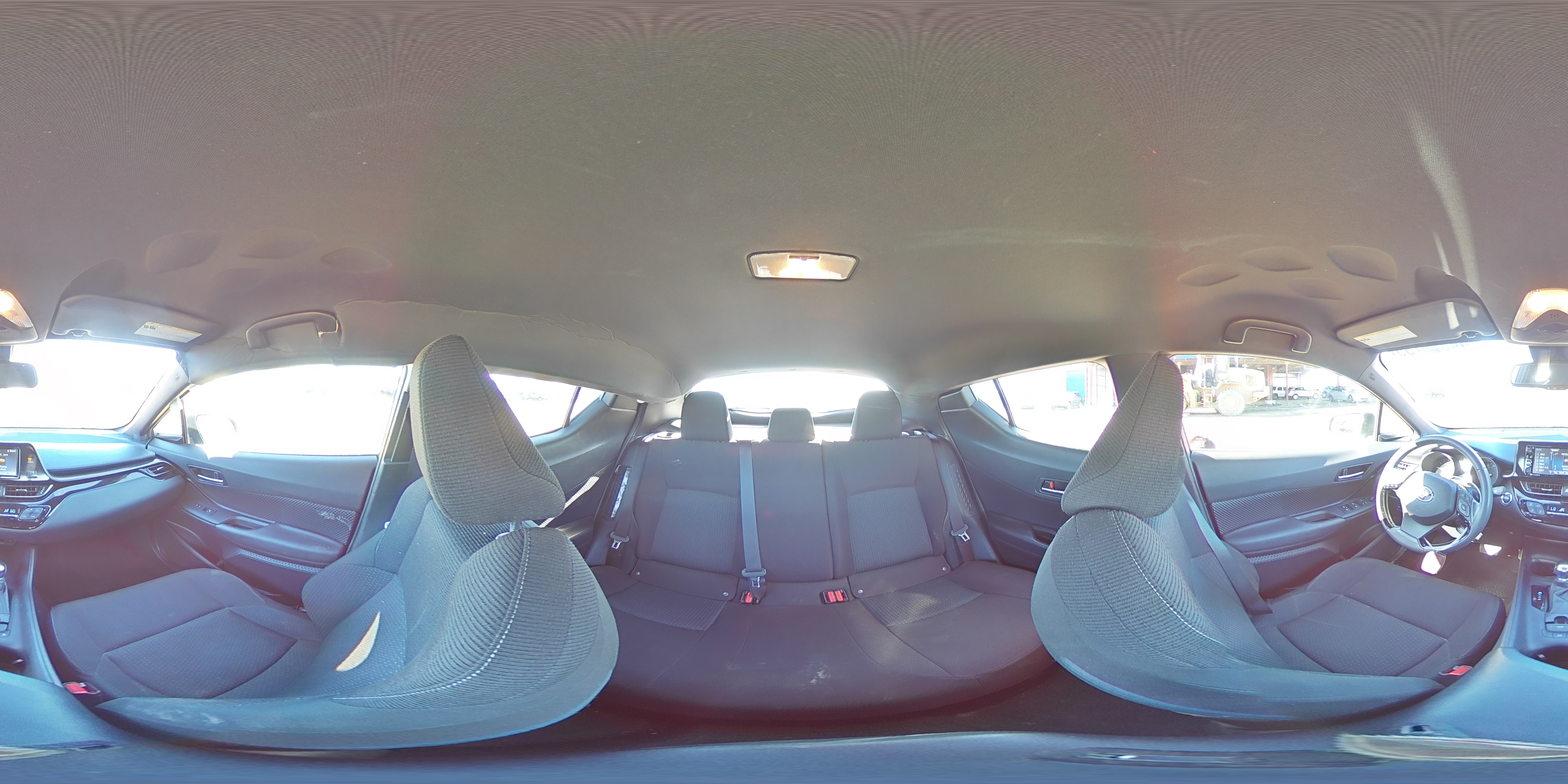 2018 Toyota C-HR - Image 13