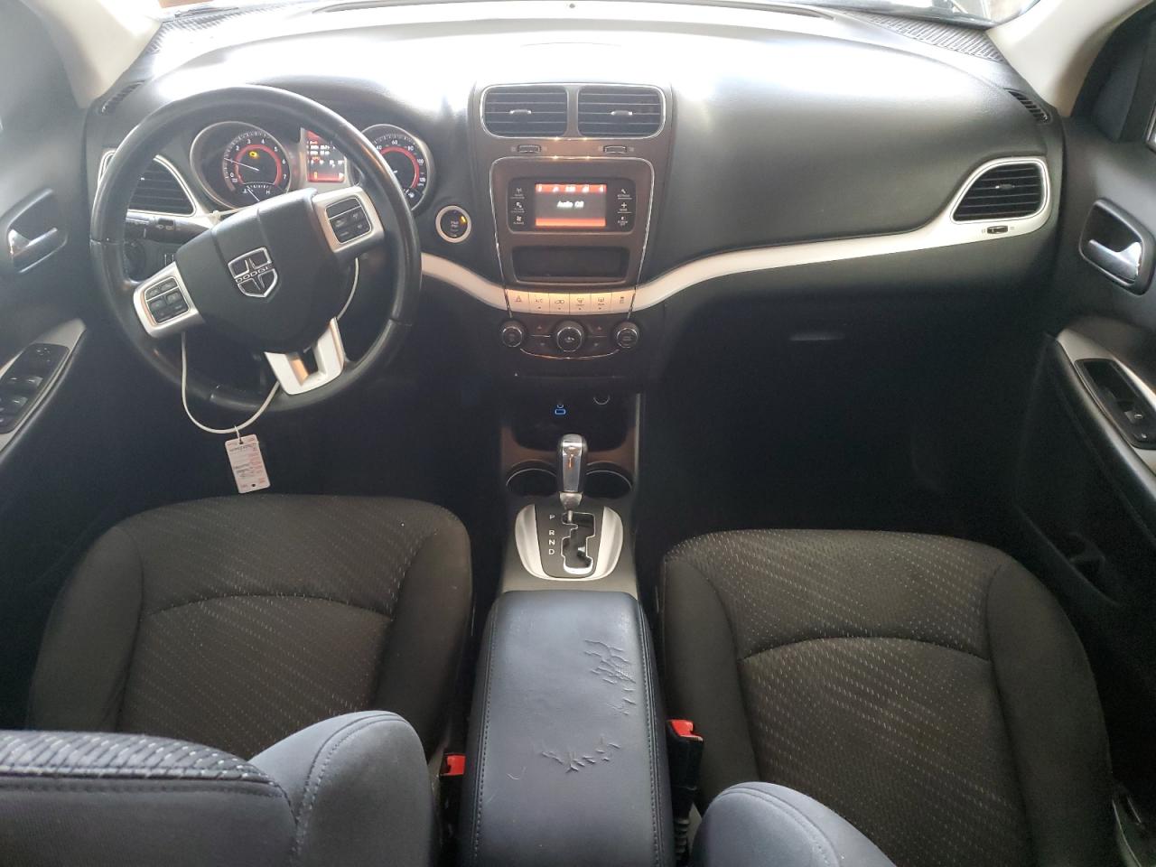 2018 Dodge Journey - Image 8