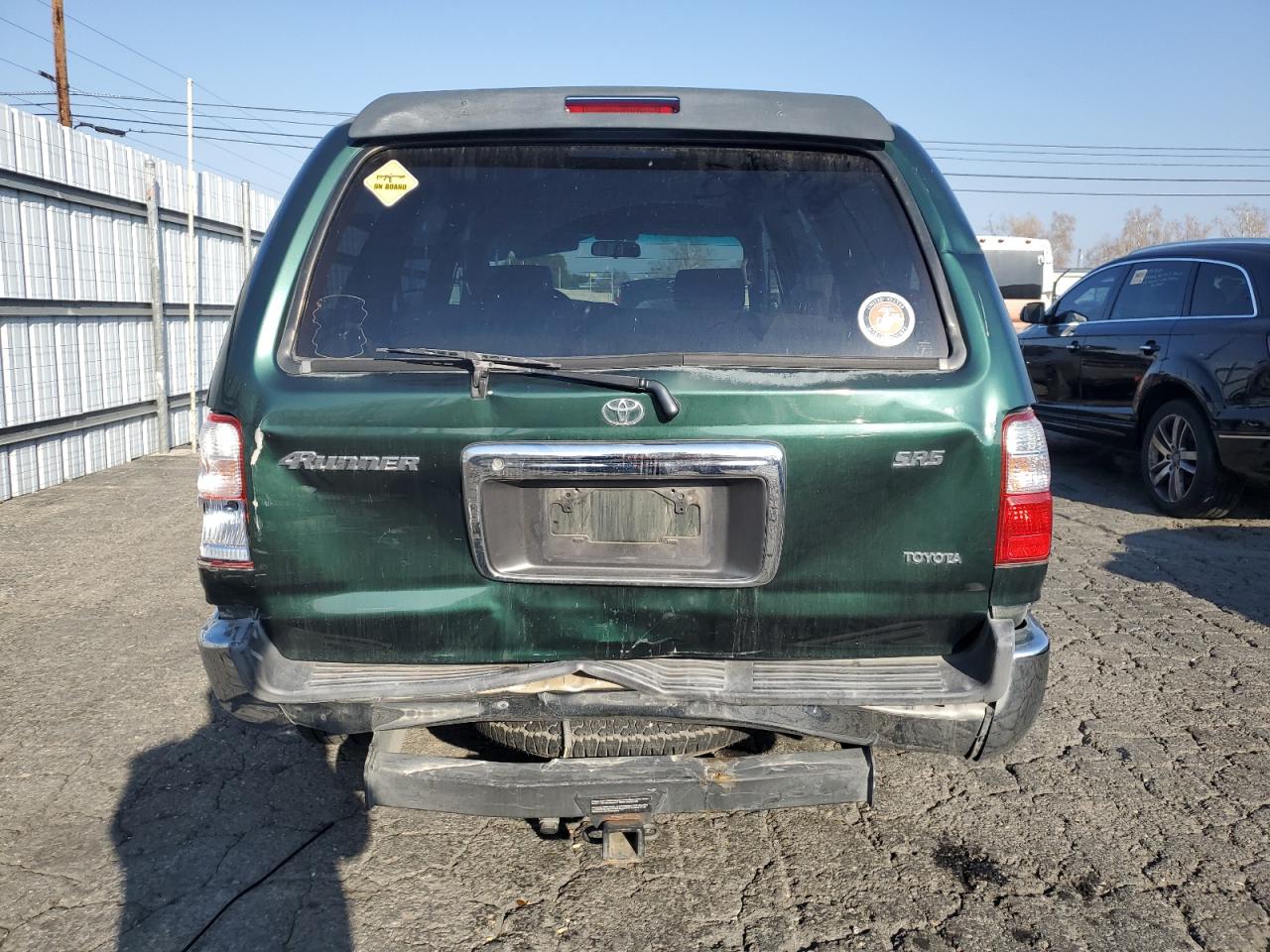 2002 Toyota 4Runner - Image 6