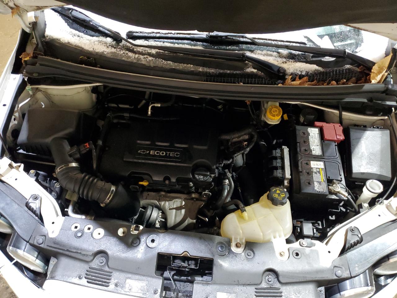 2013 Chevrolet Sonic - Image 11