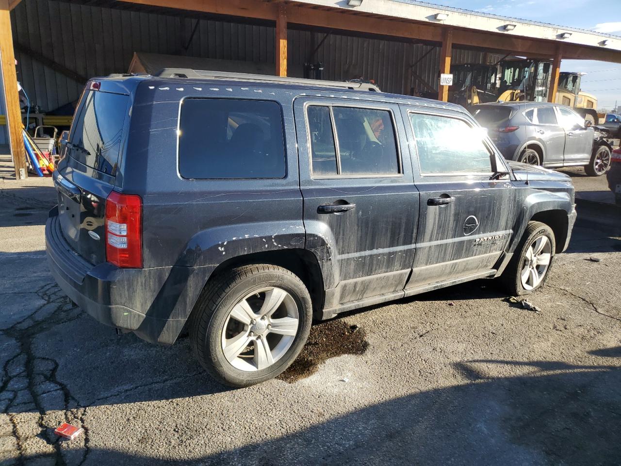 2016 Jeep Liberty (Patriot) - Image 3