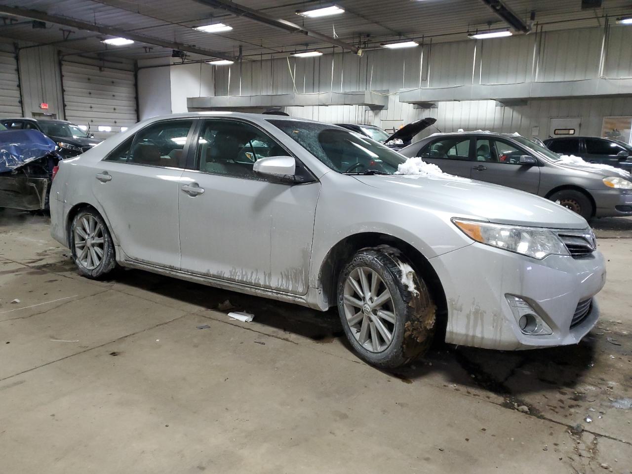 2012 Toyota Camry - Image 4