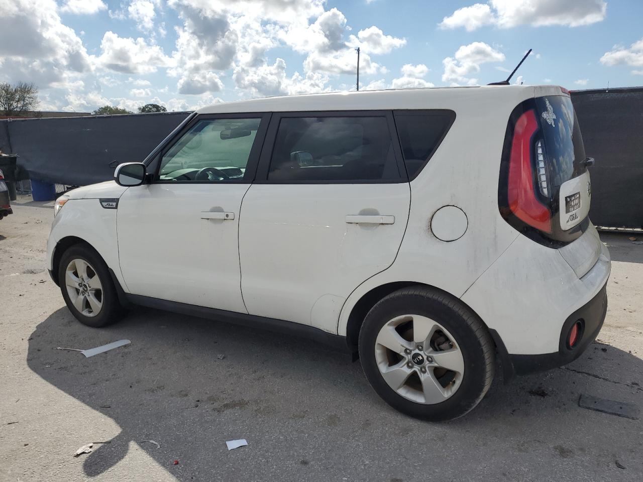 2018 Kia Soul - Image 2