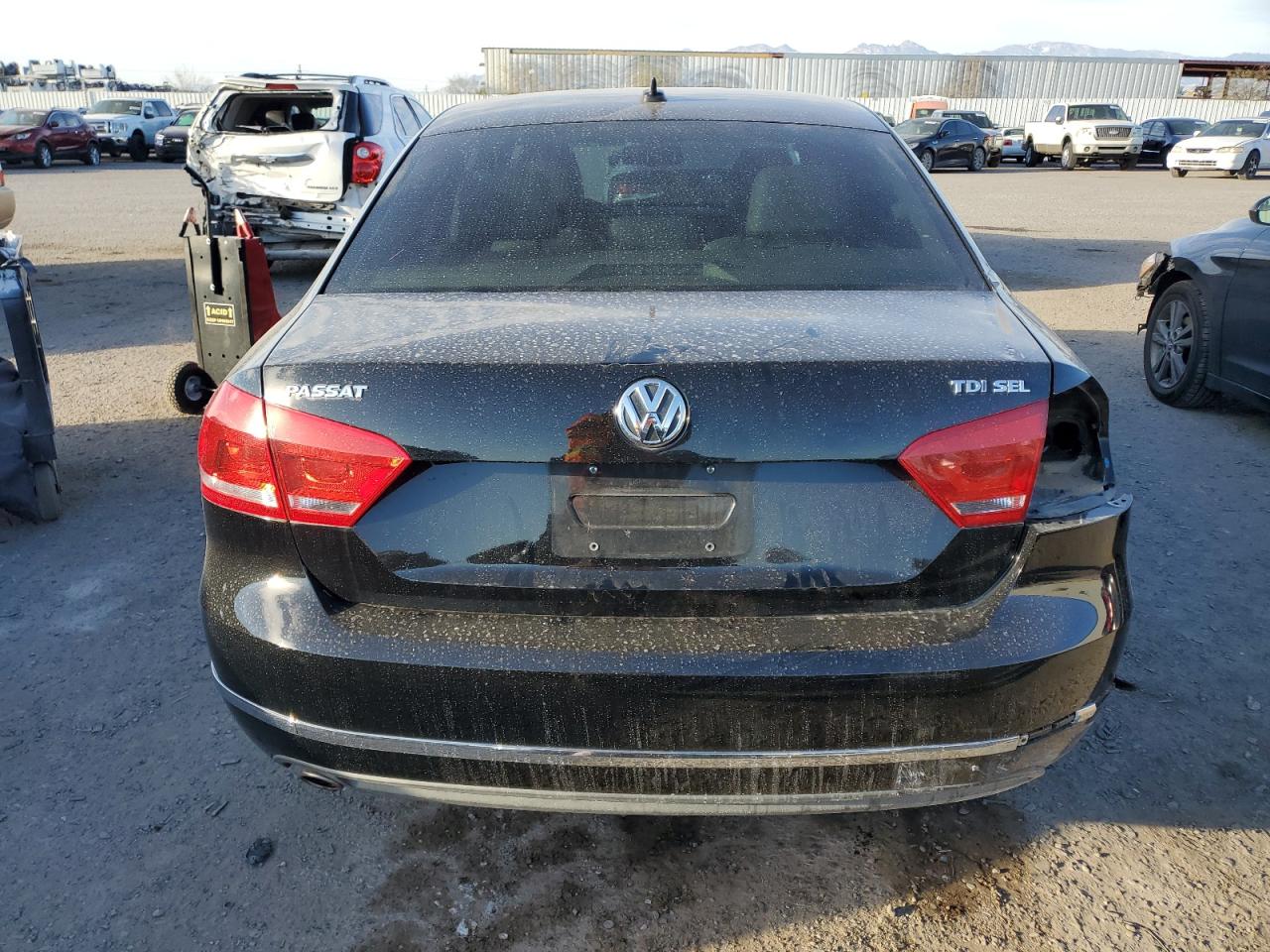 2013 Volkswagen Passat Sel VIN: 1VWCN7A3XDC079095 Lot: 46277085