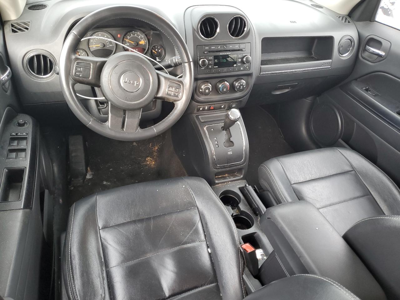 2015 Jeep Liberty (Patriot) - Image 8