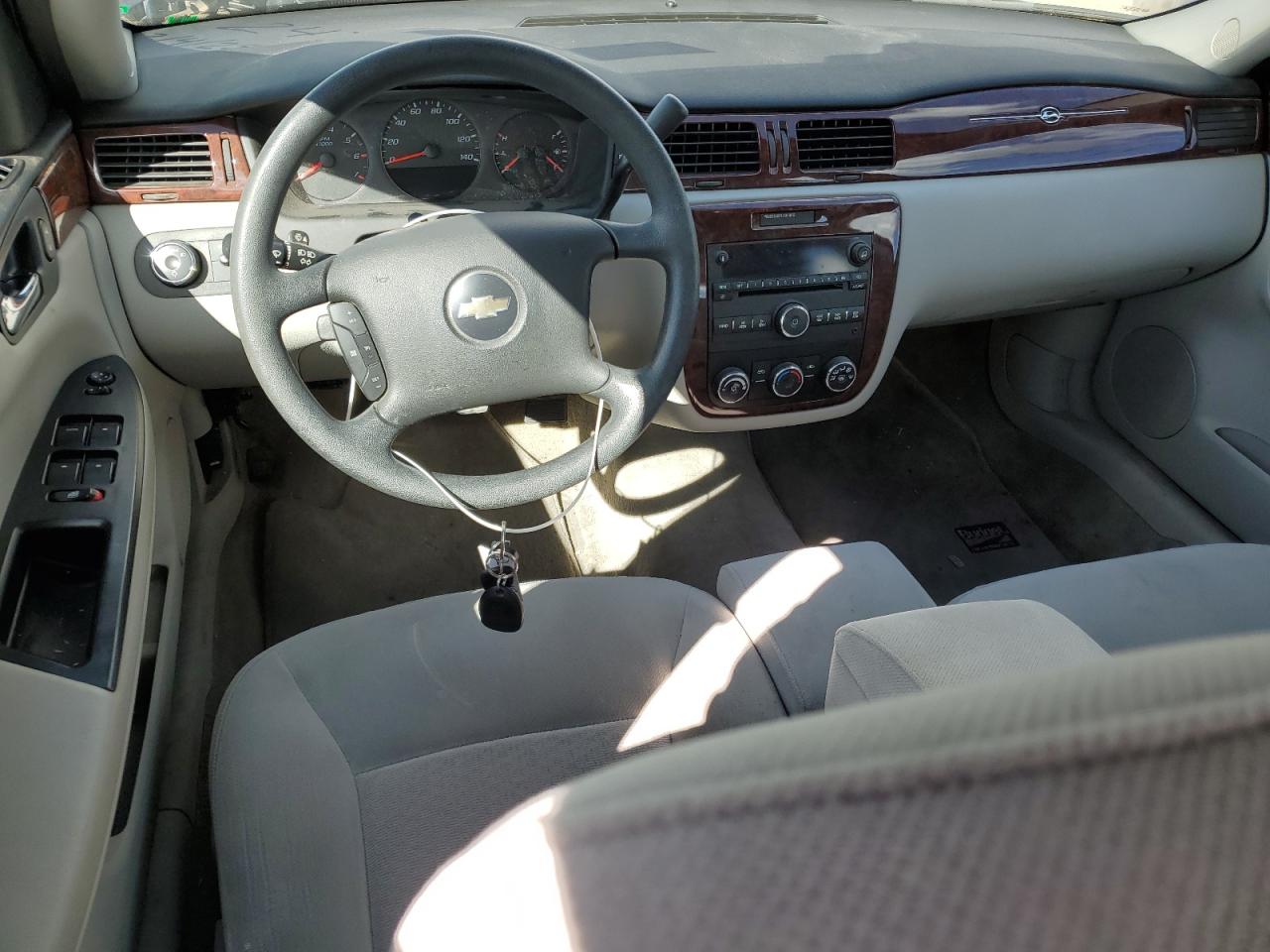 2008 Chevrolet Impala - Image 8