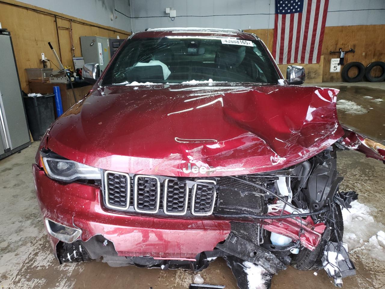 2020 Jeep Grand Cherokee - Image 5