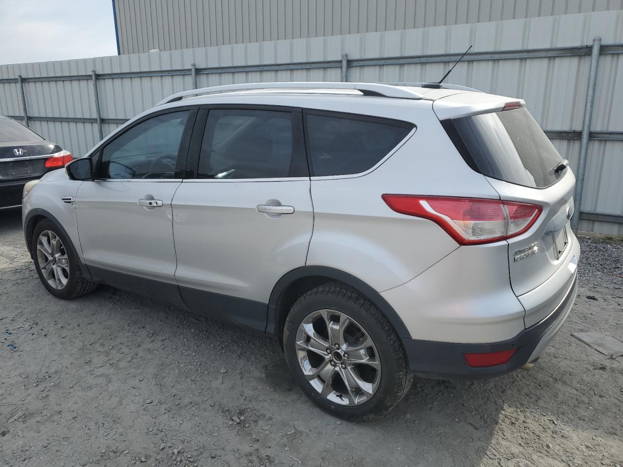 2014 Ford Escape - Image 2