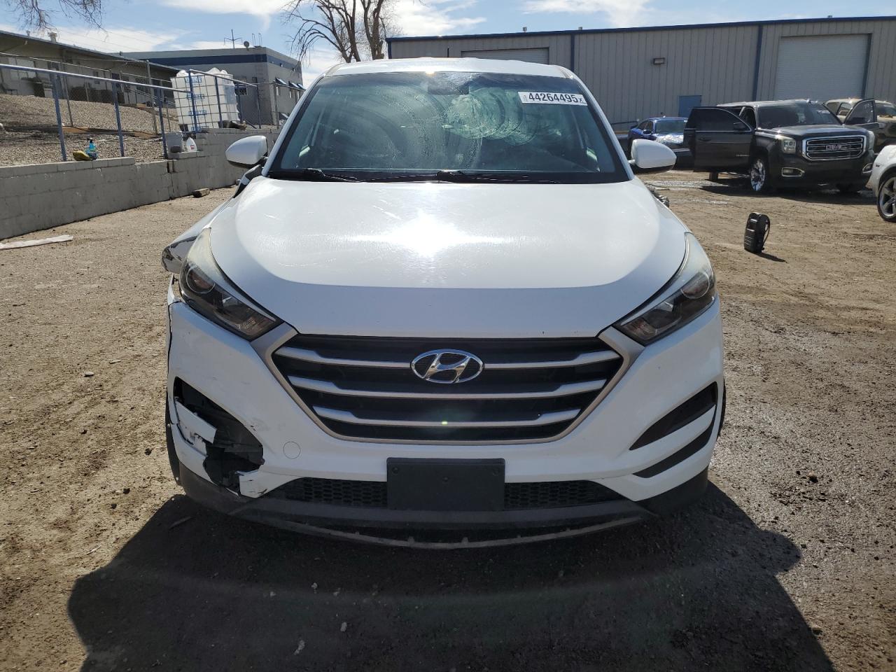 2017 Hyundai Tucson - Image 5