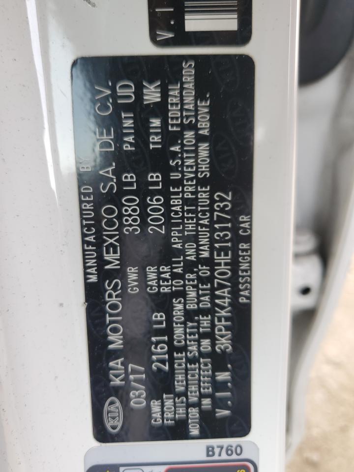 2017 Kia Forte - Image 12