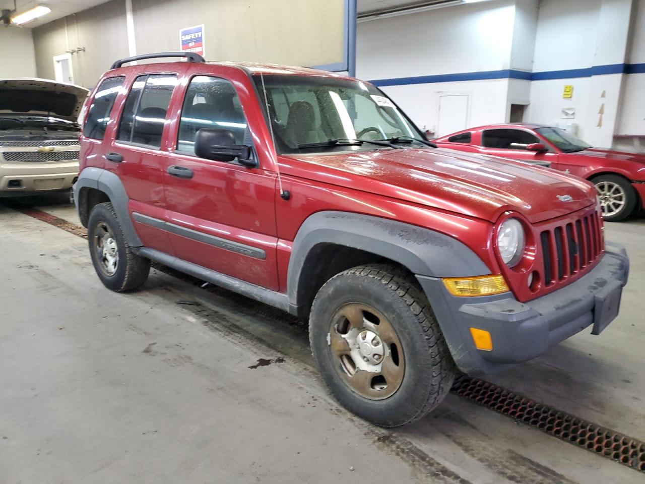 2007 Jeep Liberty (North America) - Image 4