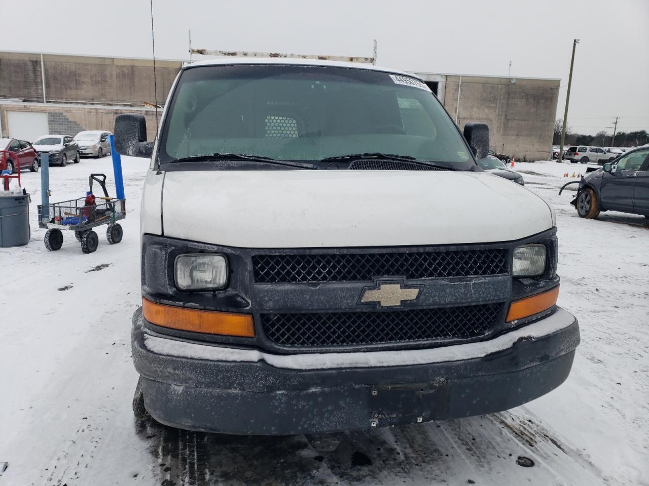 2013 Chevrolet Express - Image 5