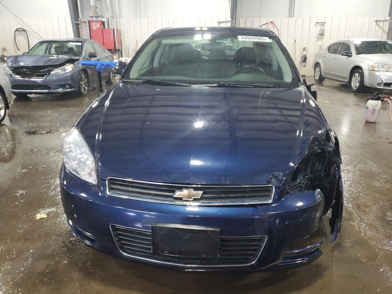2008 Chevrolet Impala - Image 5