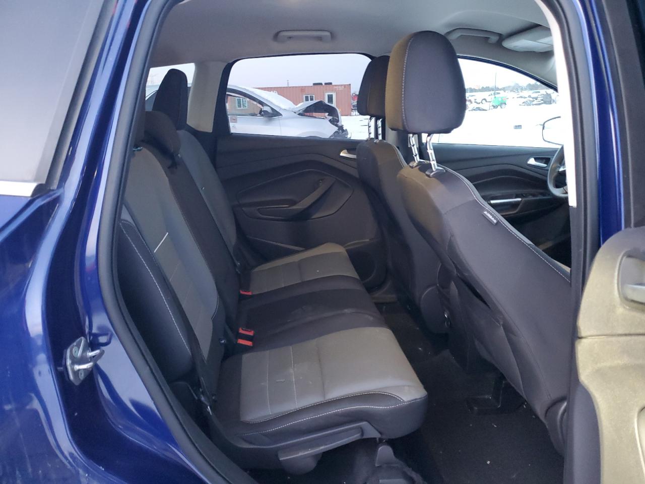 2015 Ford Escape - Image 11