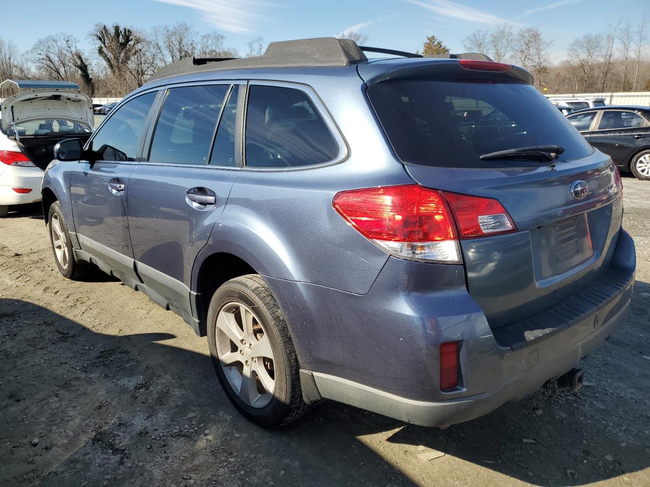 2013 Subaru Outback - Image 2