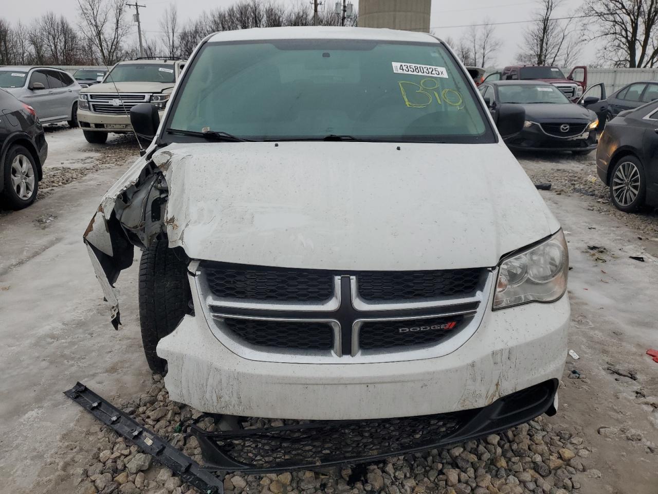 2017 Dodge Caravan - Image 5