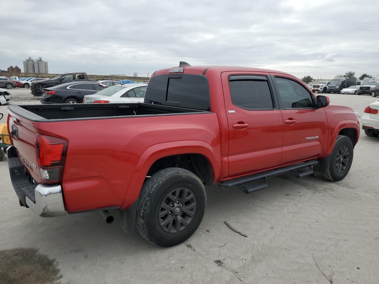 2021 Toyota Tacoma - Image 3