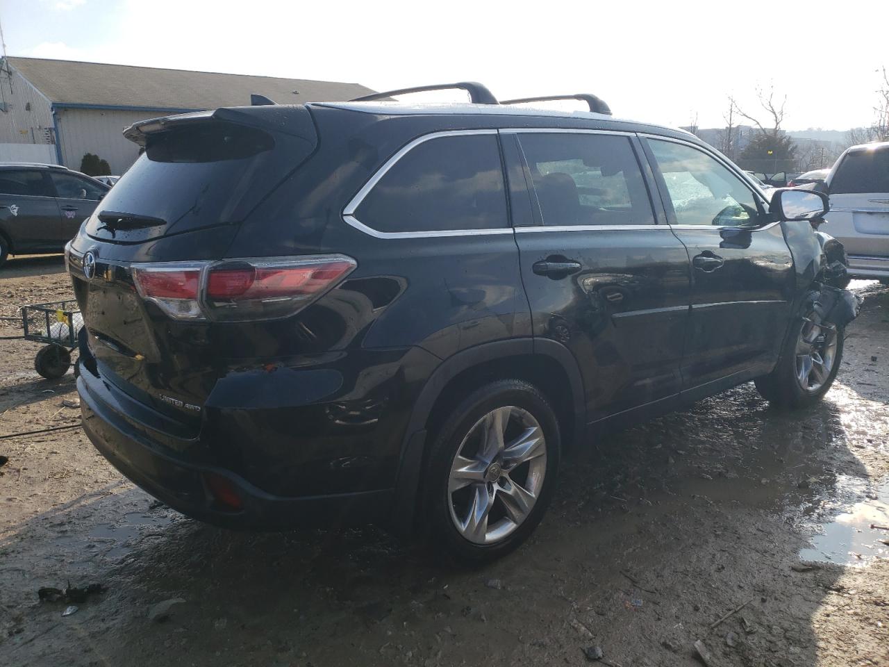 2015 Toyota Highlander - Image 3