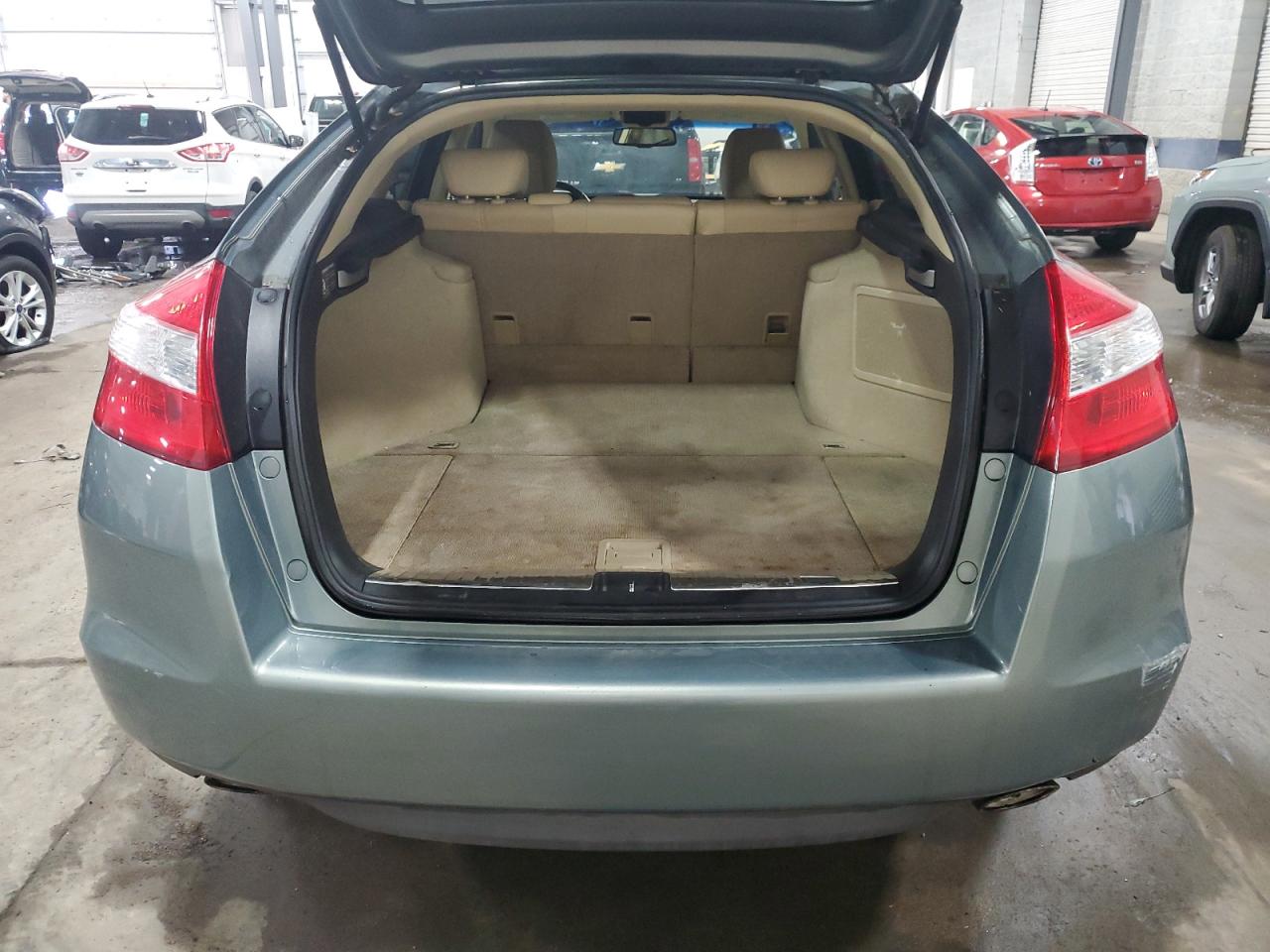 2012 Honda Crosstour - Image 6