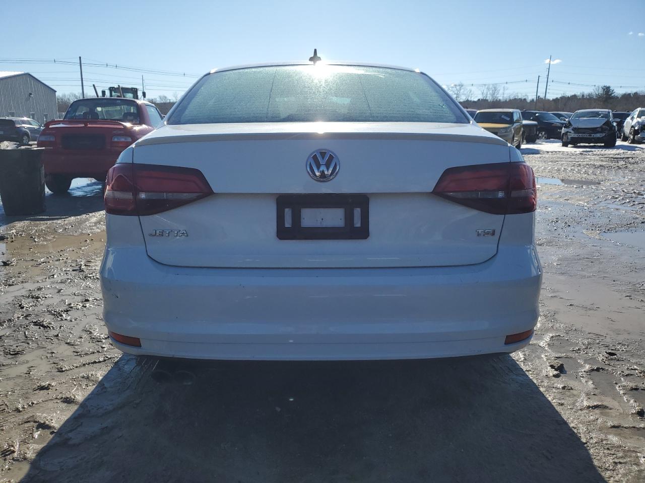 2016 Volkswagen Jetta - Image 6