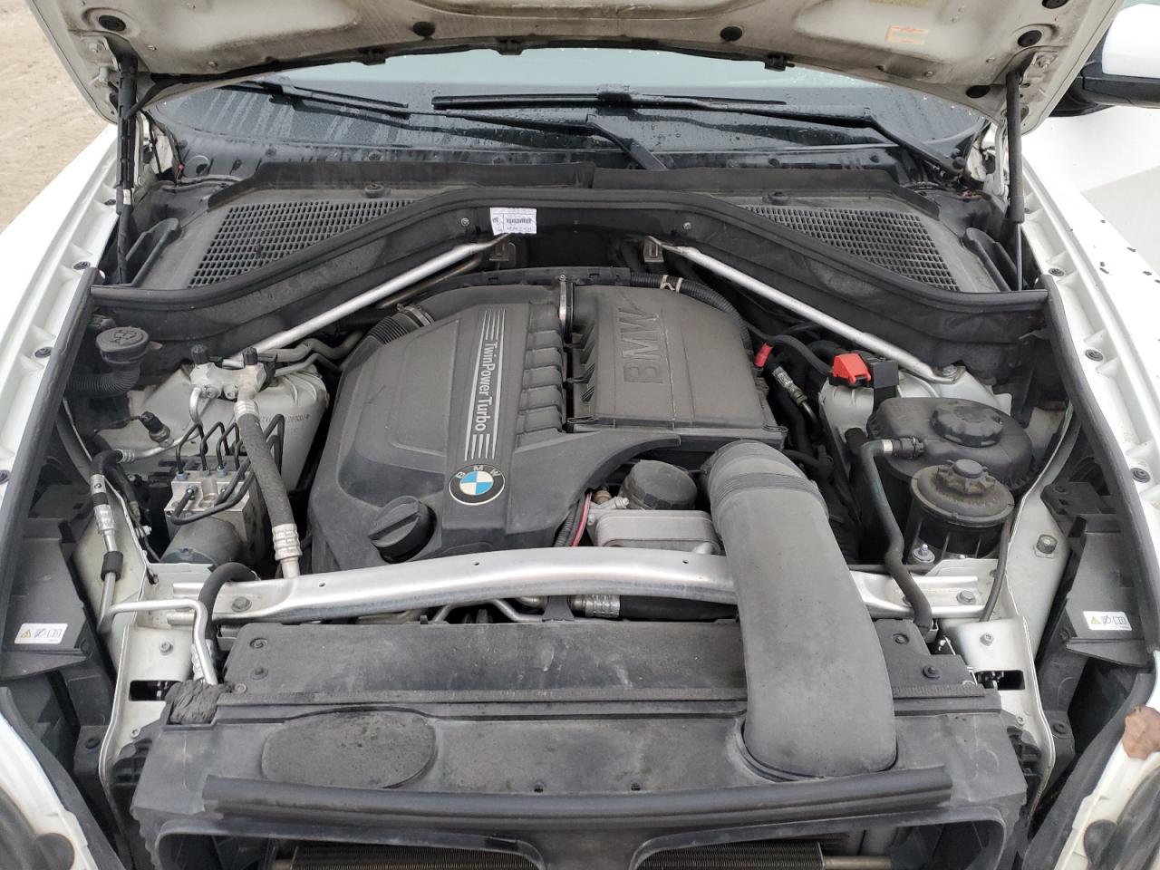 2012 BMW X5 - Image 12