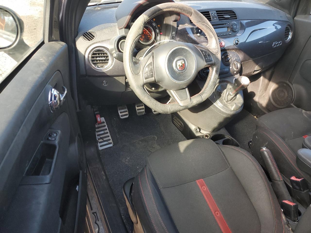2014 Fiat 500 - Image 8