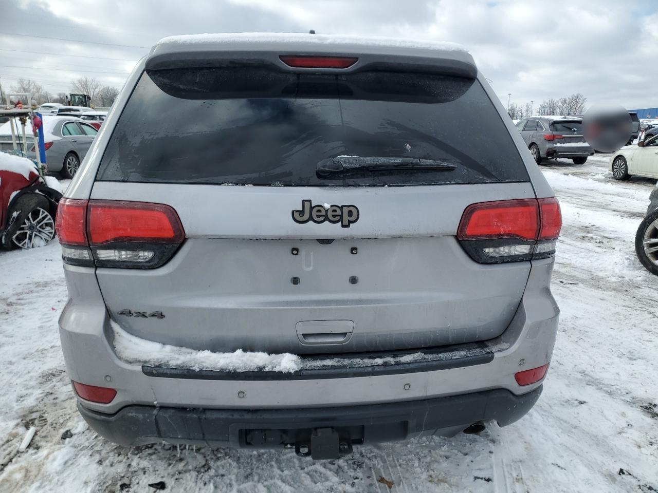 2016 Jeep Grand Cherokee - Image 6