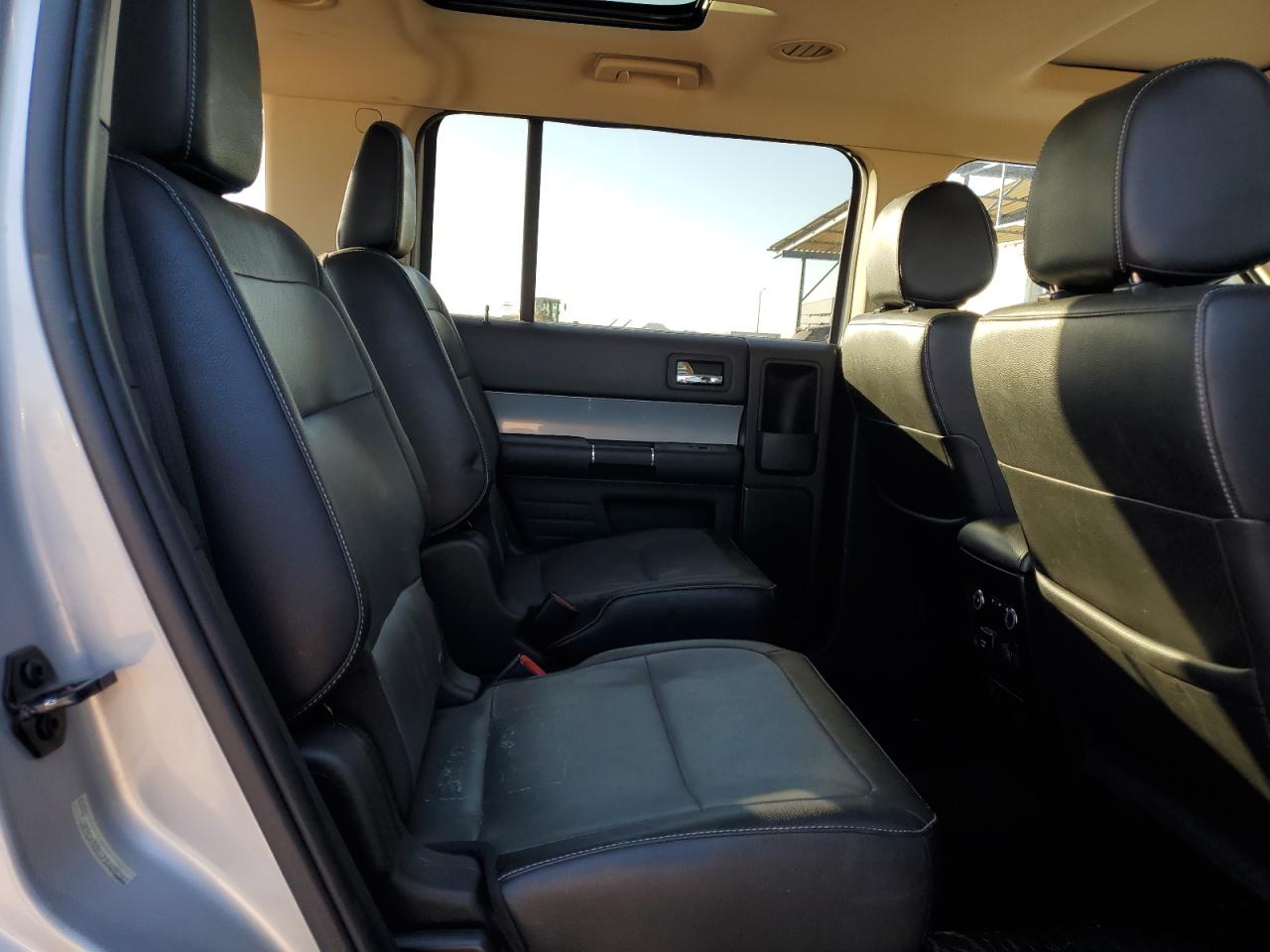 2015 Ford Flex - Image 10
