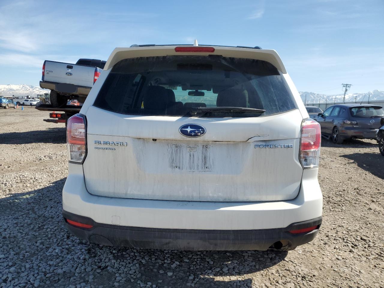 2018 Subaru Forester - Image 6